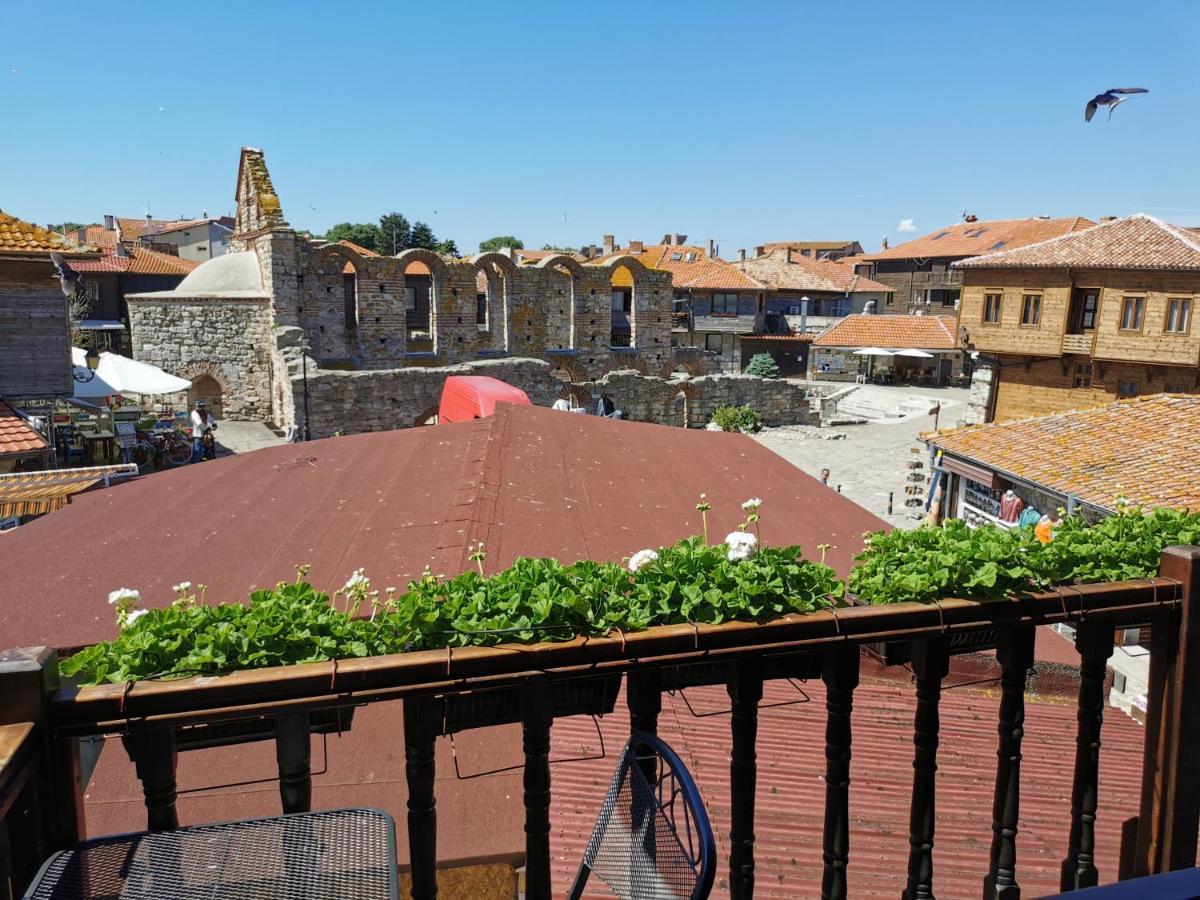 فندق The Old House نيسيبار المظهر الخارجي الصورة