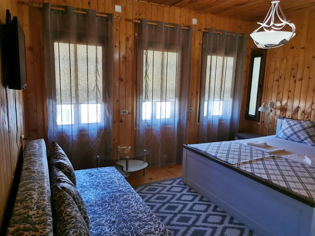 فندق The Old House نيسيبار المظهر الخارجي الصورة
