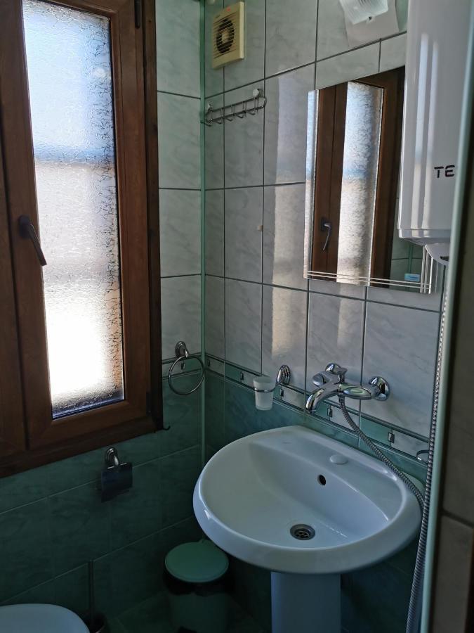 فندق The Old House نيسيبار المظهر الخارجي الصورة