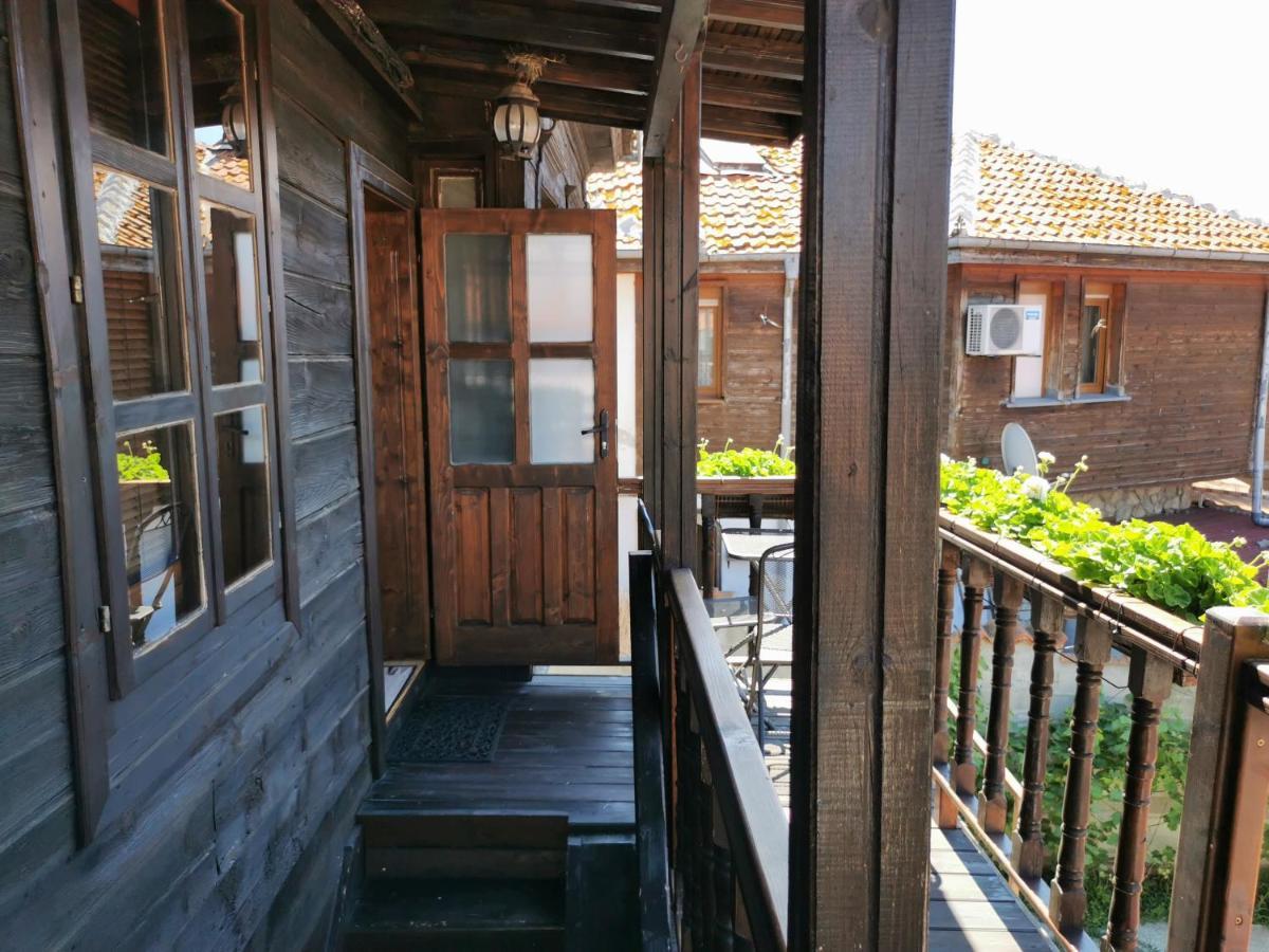 فندق The Old House نيسيبار المظهر الخارجي الصورة